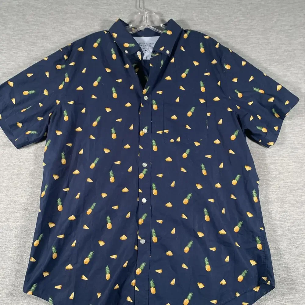 Banana Republic brand banana